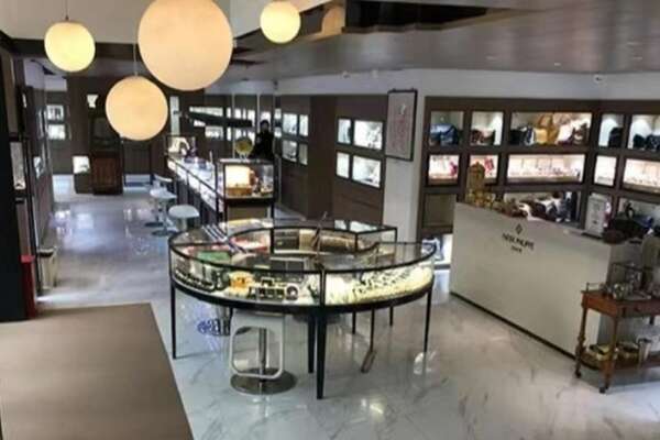 桂林市象山寄卖奢侈品店